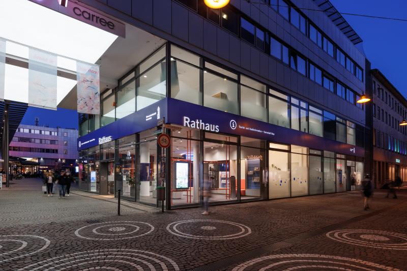 Rathaus Darmstadt aussen 3